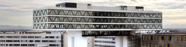 BÜROGEBÄUDE MEDIENBRÜCKE